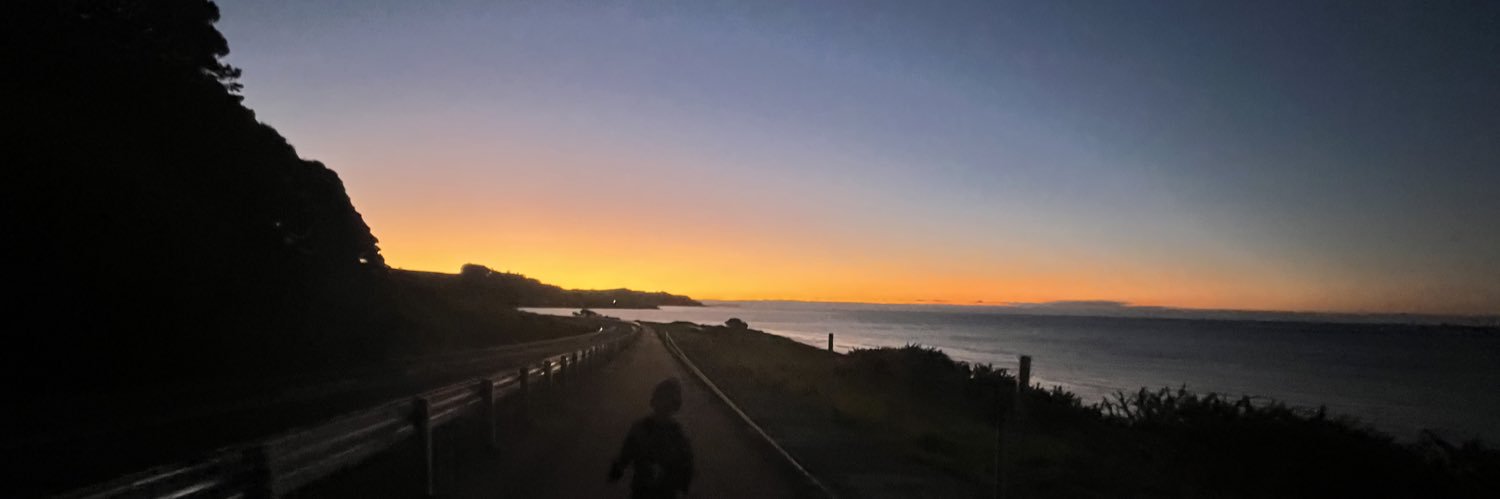 kingtj49's profile banner image
