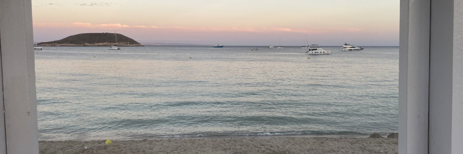 LauraMeeson's profile banner image