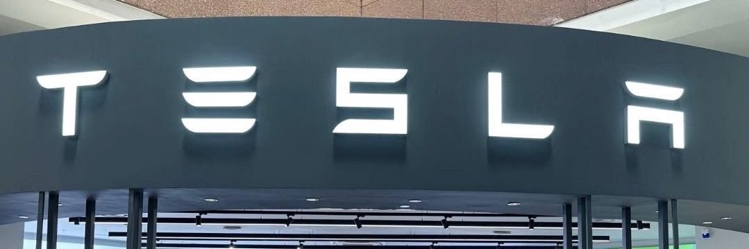 Elon3Tesla2's profile banner image