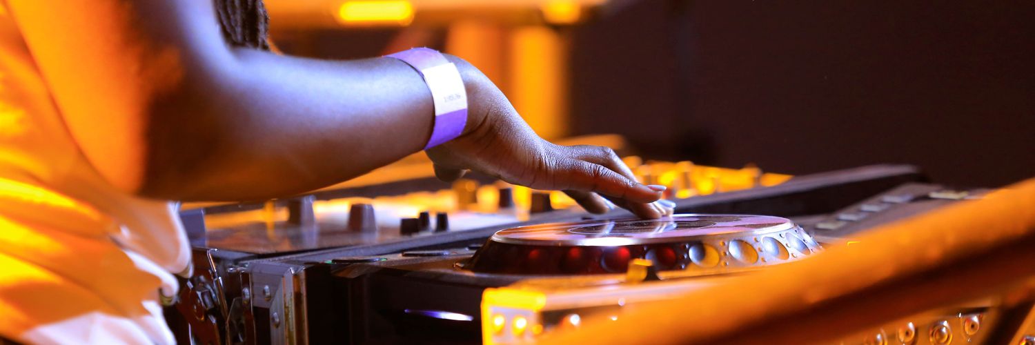 Deejay MaryJo's banner
