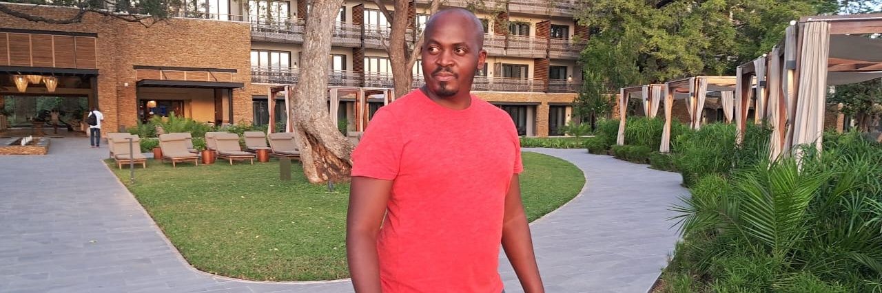 mboNkomo's profile banner image