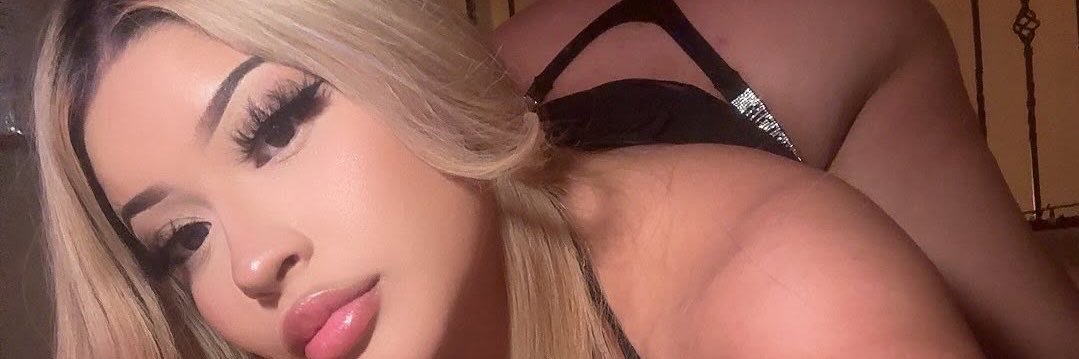 ♡𝒬𝓊ℯℯ𝓃 ℒℯ𝓍𝓏𝓎 ♡ banner