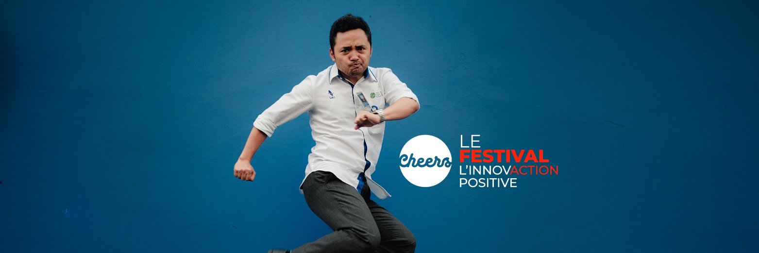 Cheers le Mouvement banner