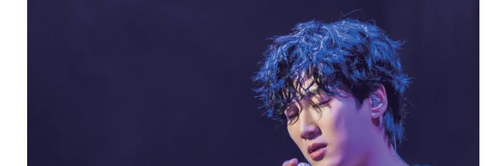 bluemay1522's profile banner image