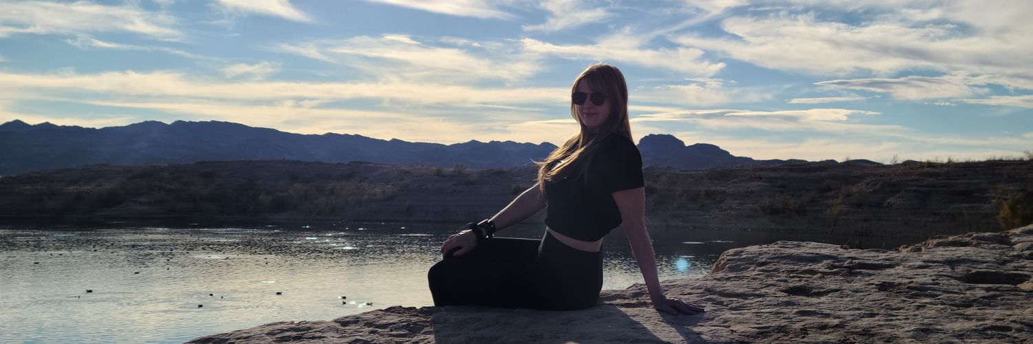 averyawkward's profile banner image