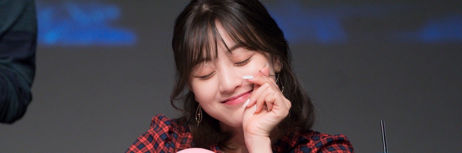 twicebff's profile banner image