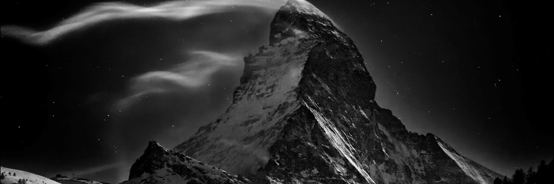 cosmojones's profile banner image