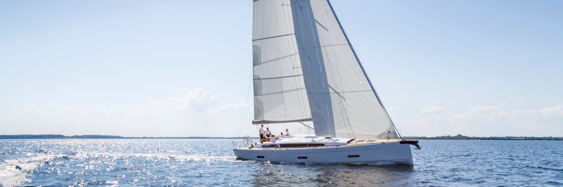 AshleyYachts's profile banner image