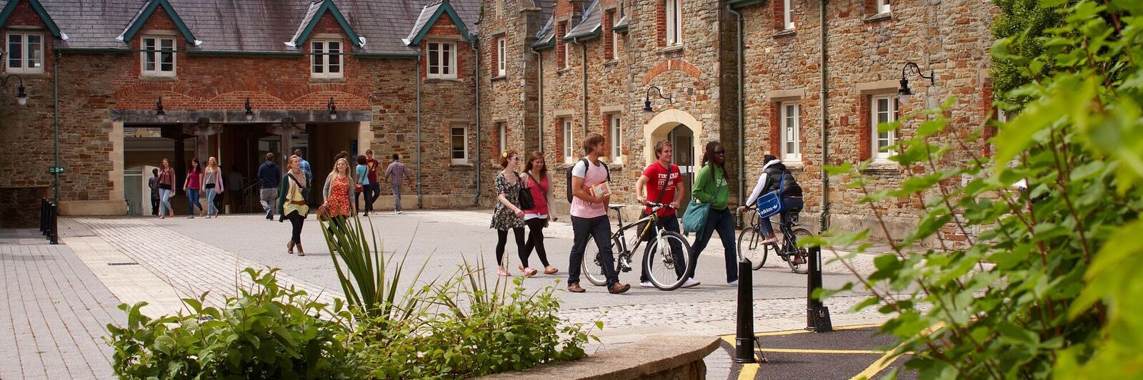 BarclayEdu Services banner