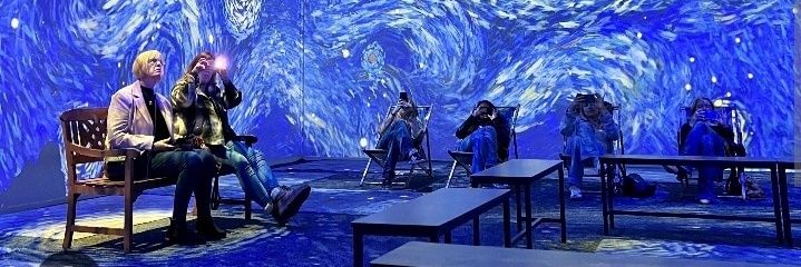 Trending and viral videos around the world🇬🇧 banner