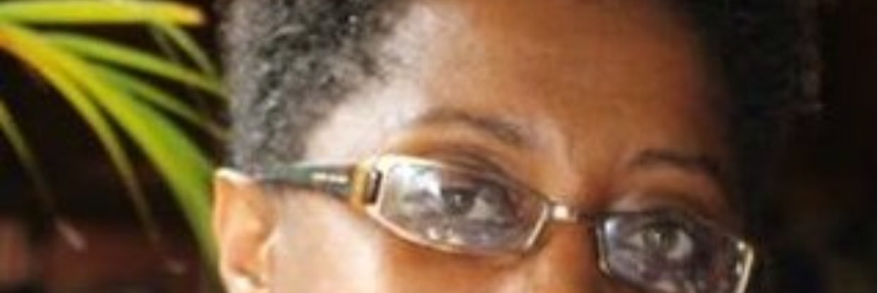 nuela24's profile banner image