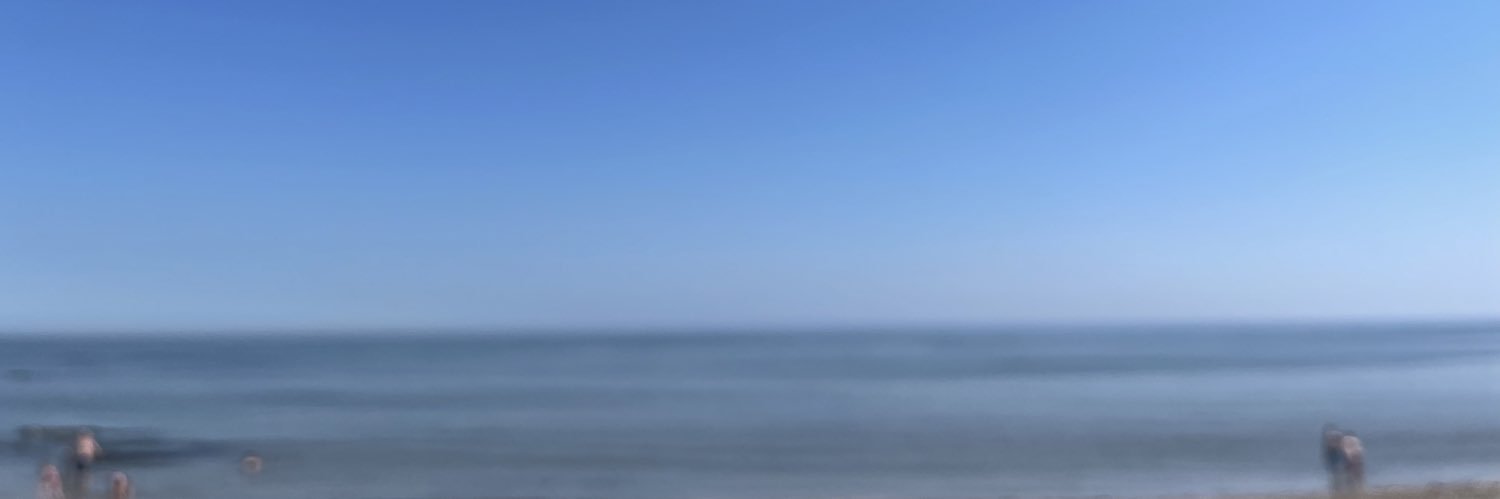 vickiemmo's profile banner image