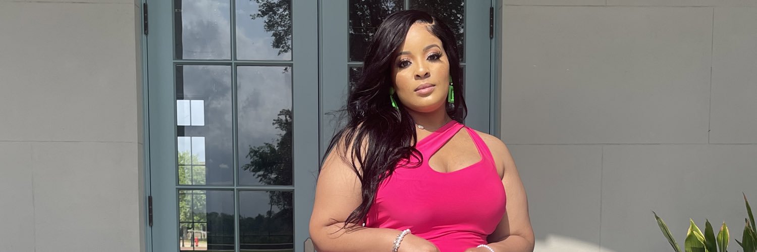 dashaaalexander's profile banner image