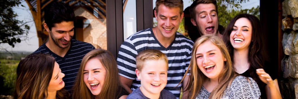 Elizabeth Pace banner