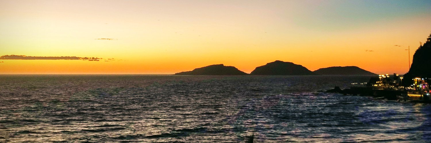 fahrez10's profile banner image