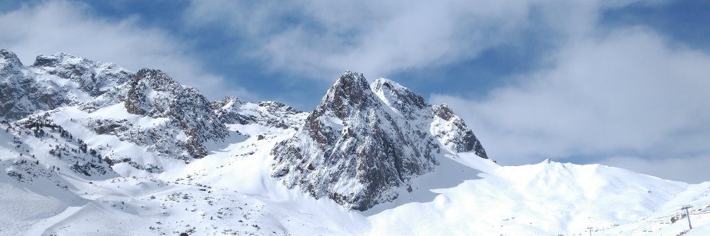 Arantza SanSebastian (@arasanse@mastodon.eus) banner