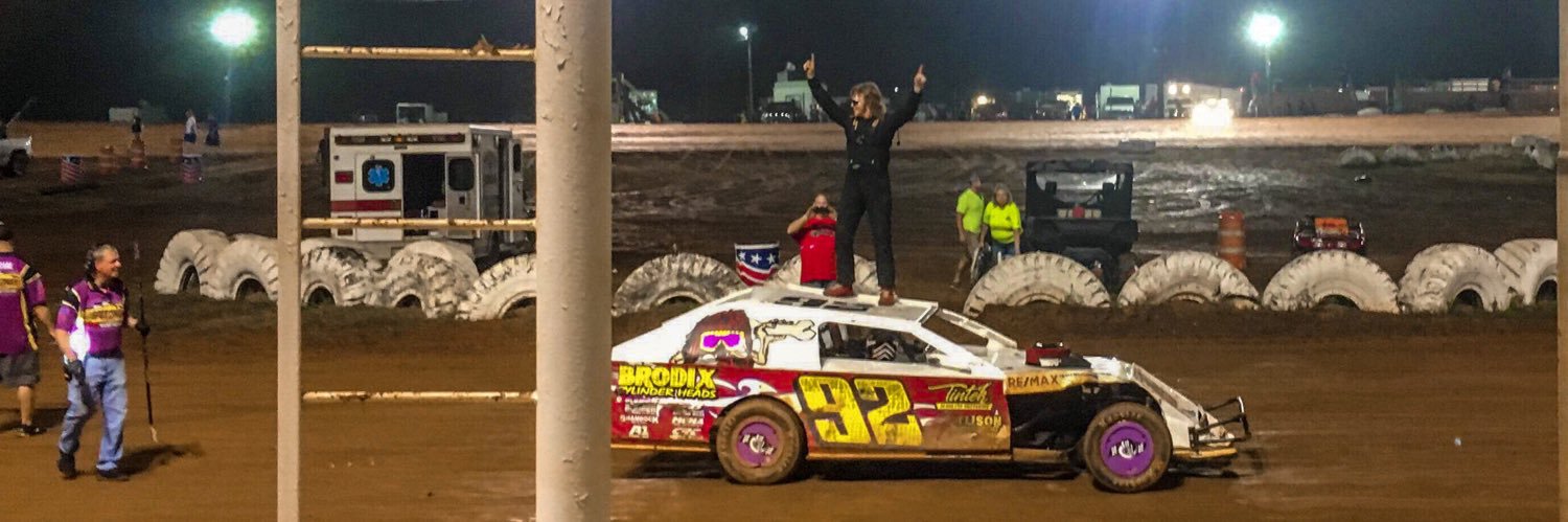 bradleybusch92's profile banner image