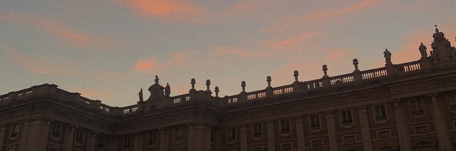 inesruiz_19's profile banner image