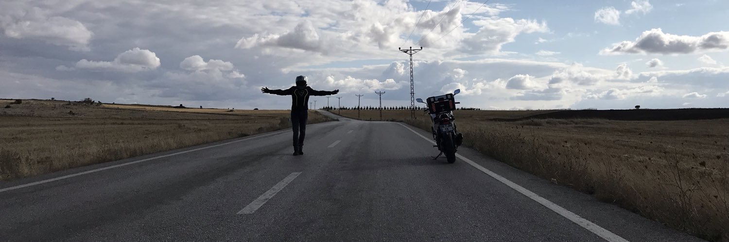 uysalhh's profile banner image