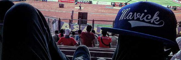 vickenda Profile Banner