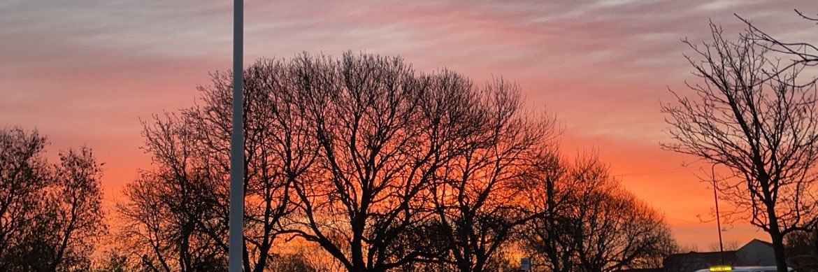 EmmsYoung23's profile banner image