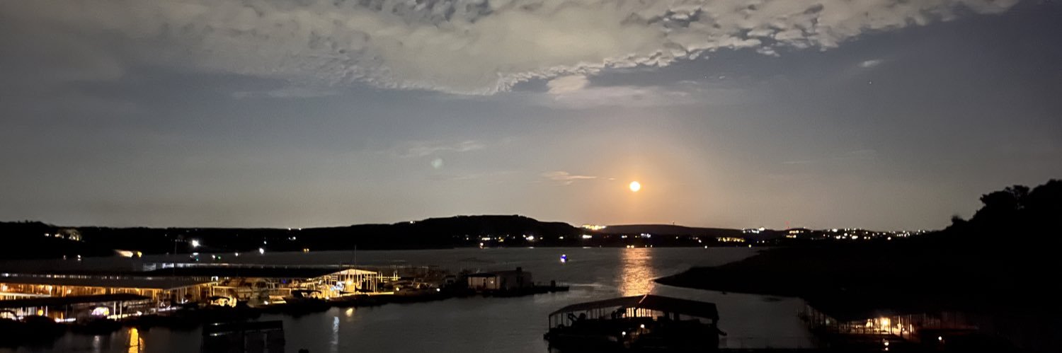 Celesteeee3's profile banner image