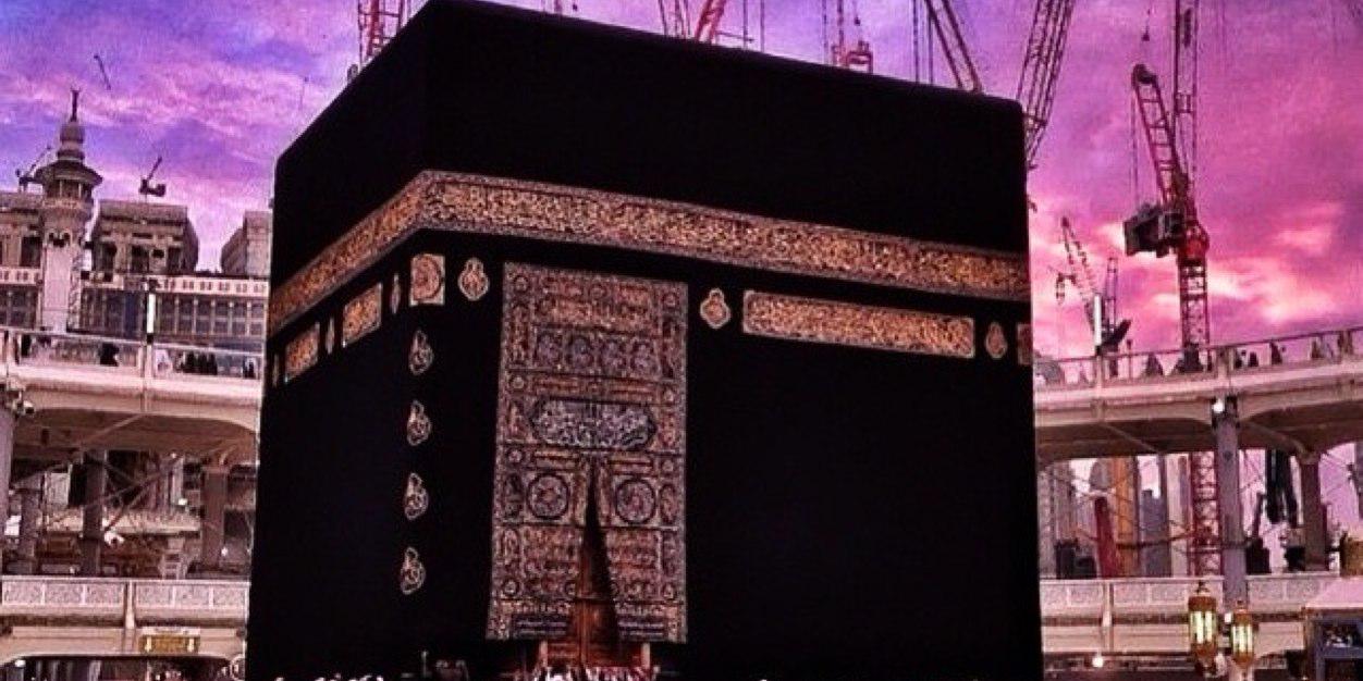 nazmisarah's profile banner image