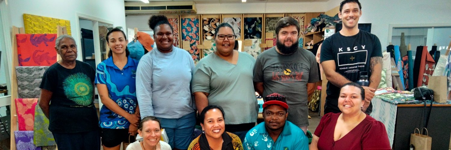 Living Languages banner