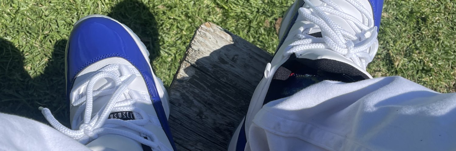 Baecik_'s profile banner image