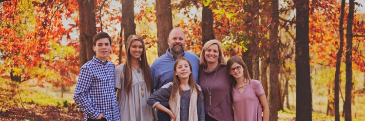 tweetslikeamom's profile banner image