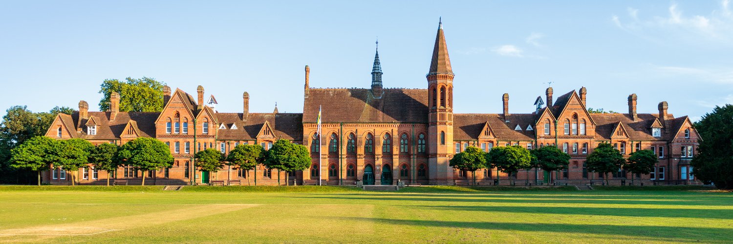 readingsch's profile banner image