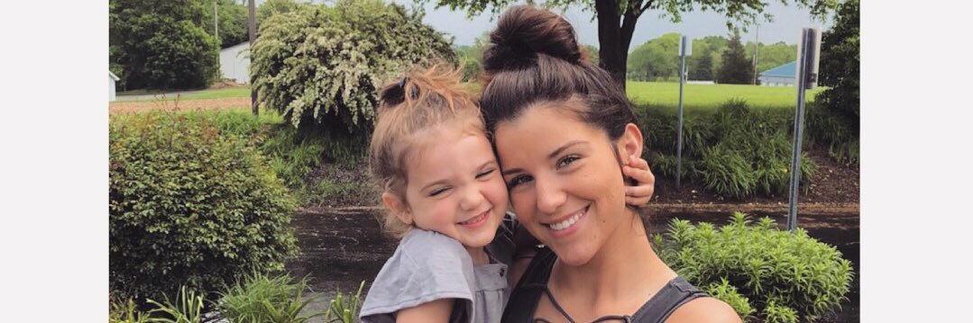Mariah Rose banner