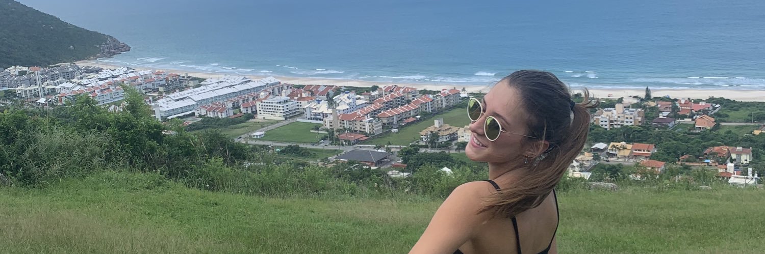 luanymassiero's profile banner image