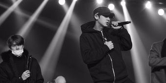 뎌아 한다 banner