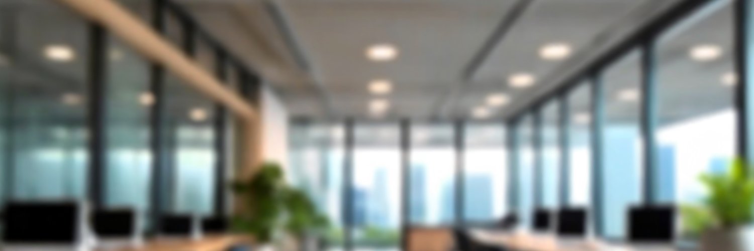 heyitsthi's profile banner image