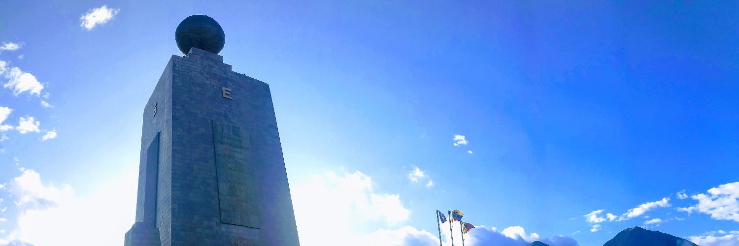 DerEsme_'s profile banner image