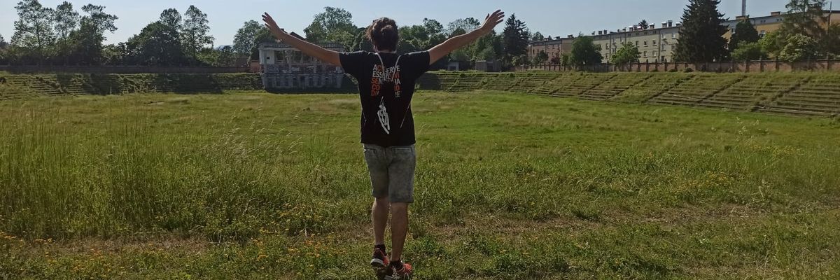 heladoled's profile banner image