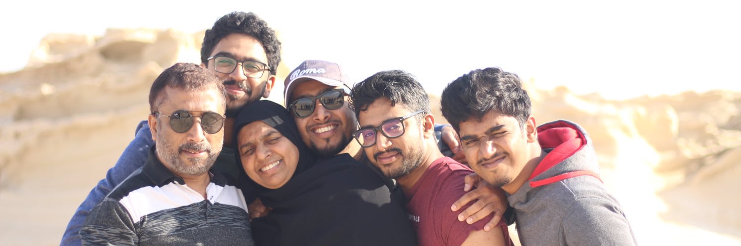 shaheenhaneefa's profile banner image