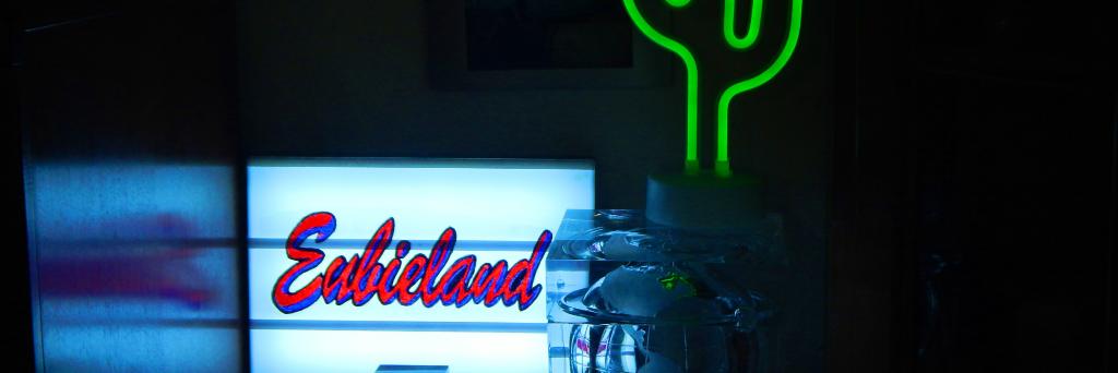 eubieland's profile banner image
