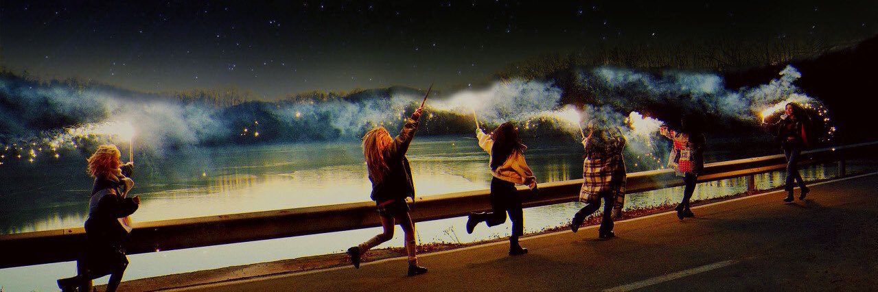 iridescentjun's profile banner image