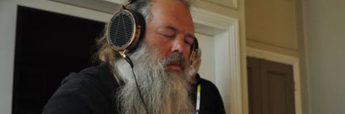 Chris Hendzel banner