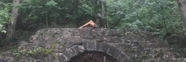 miss_robles Profile Banner