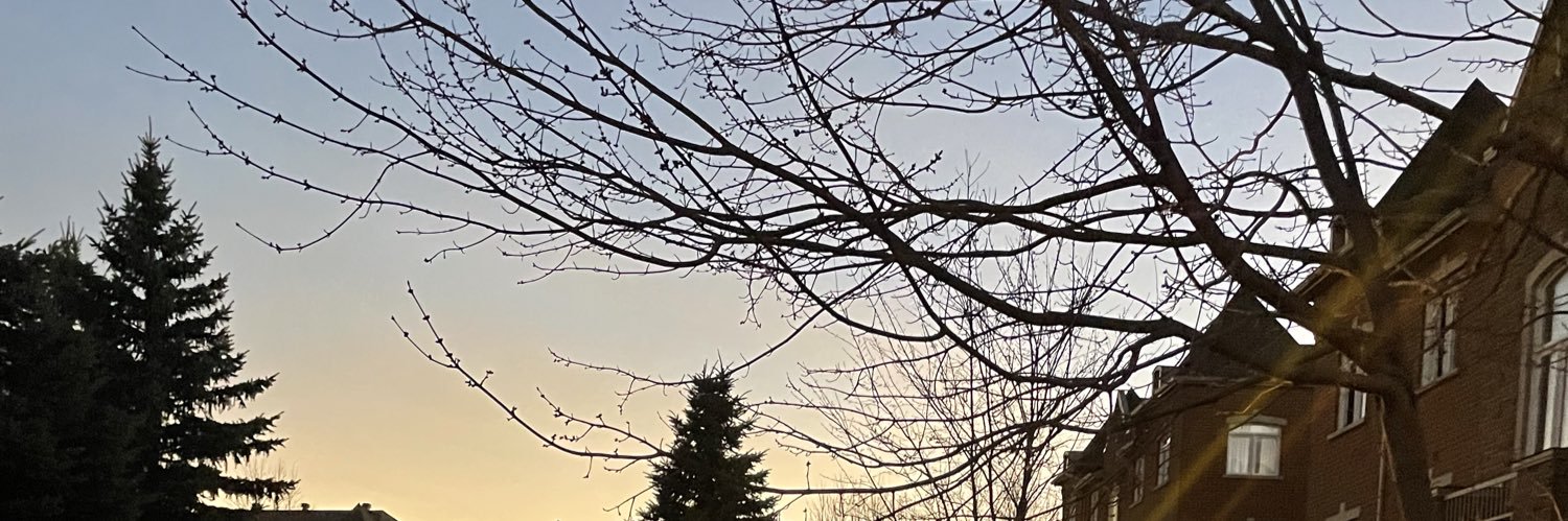 claudiebou's profile banner image