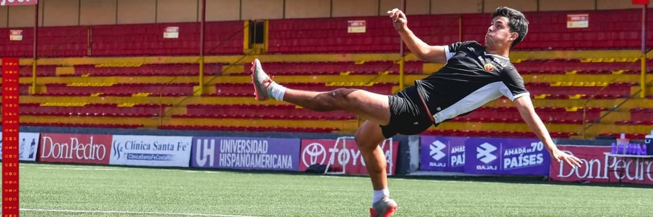 alexislopezla's profile banner image
