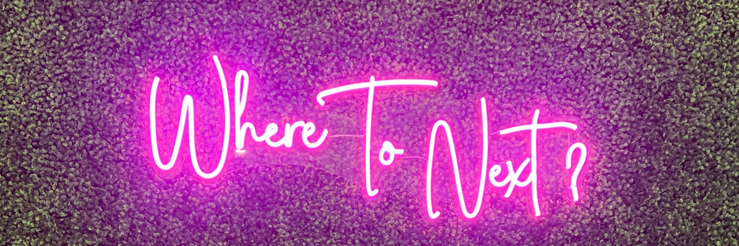 laurabarney's profile banner image