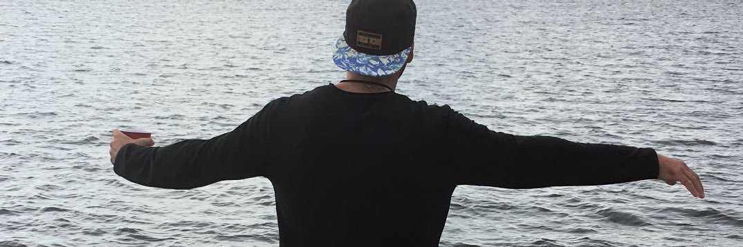 theWOLFshirt2's profile banner image