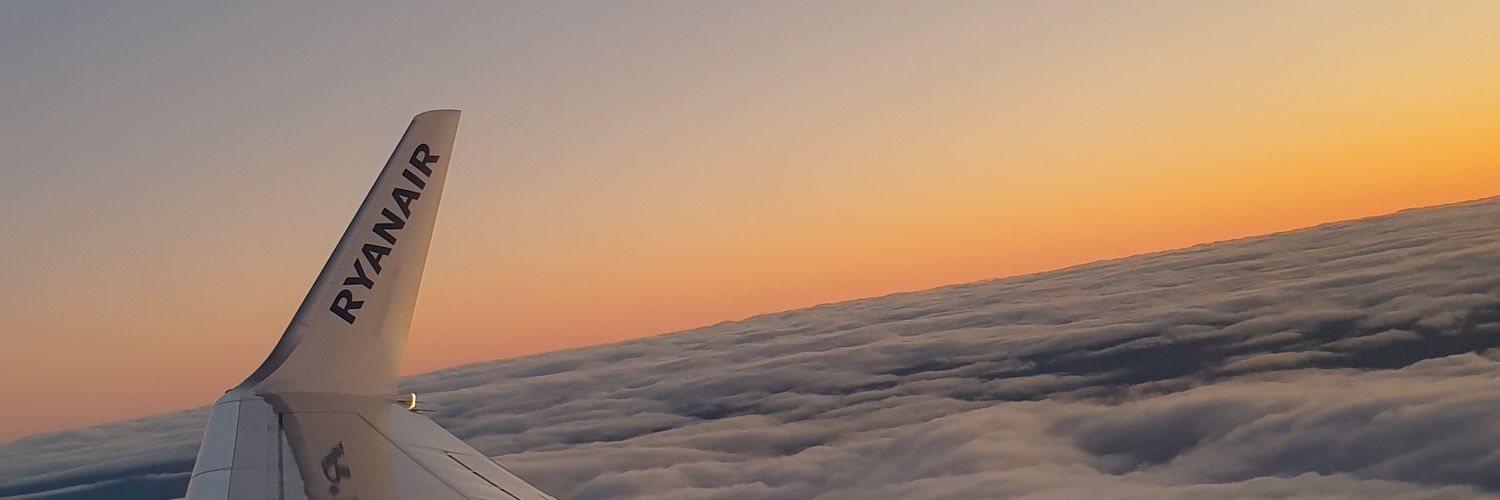 Juliie_55's profile banner image