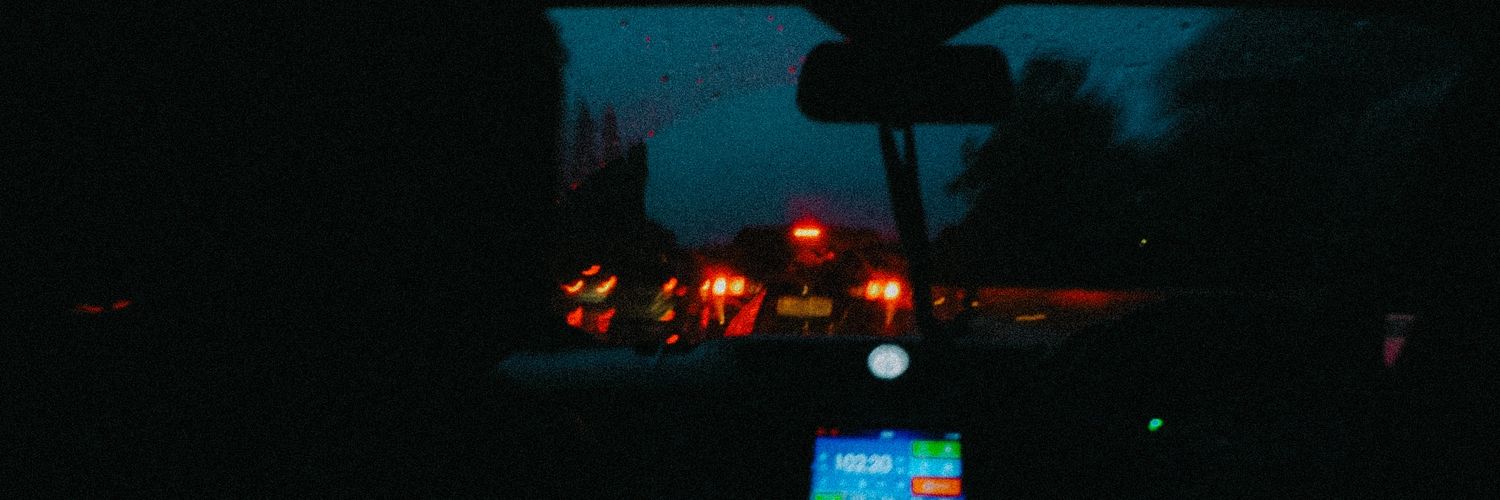 sisiisi's profile banner image