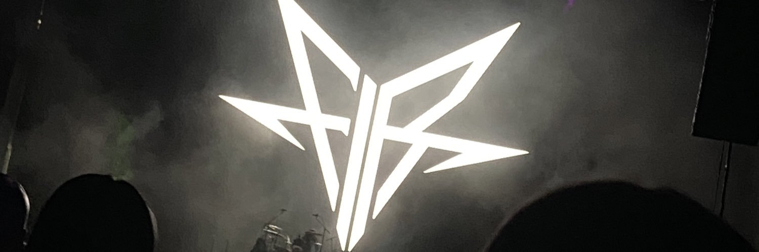 emluvsfir's profile banner image