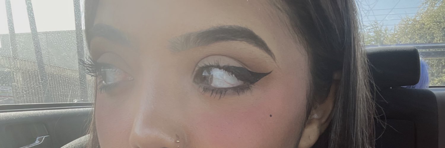 karolinagrcia's profile banner image